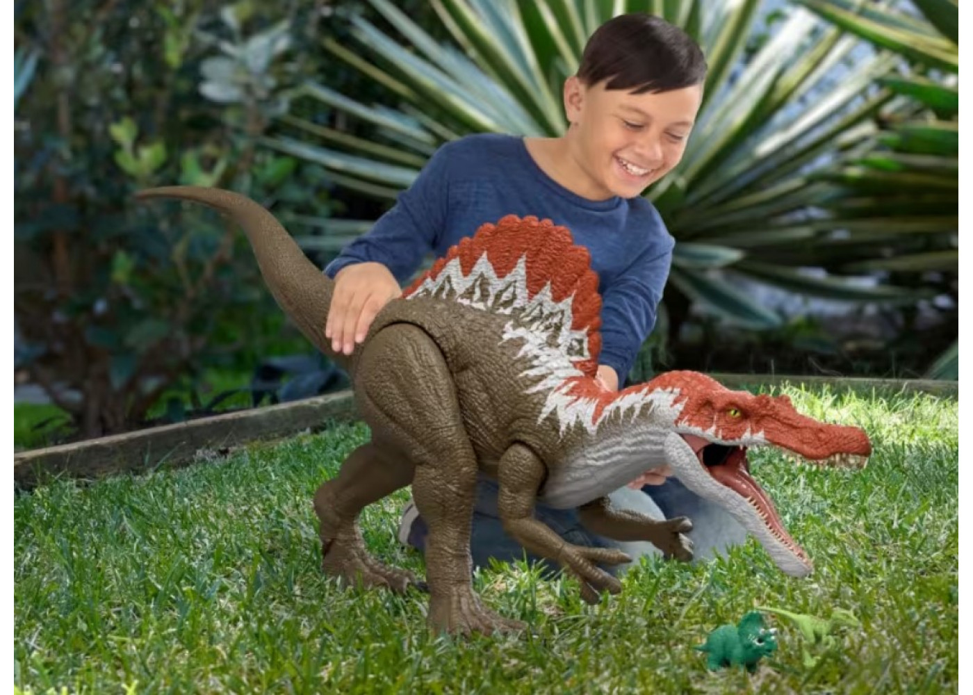Динозавр Спинозаурус 91 см и 2 Мини Динозавра для Глотания Jurassic World Spinosaurus Mattel JKD77