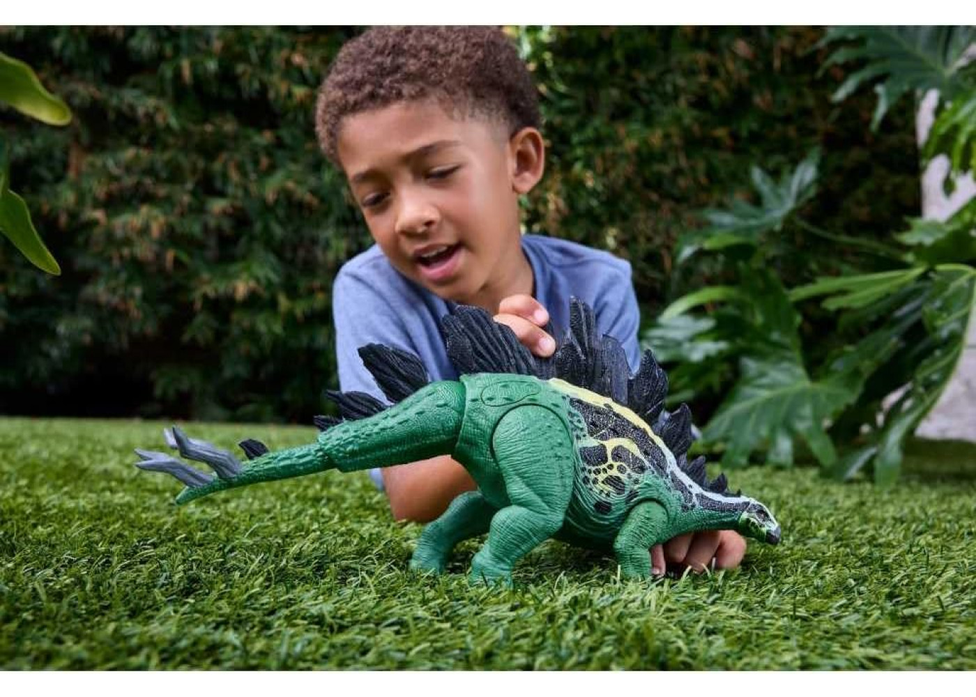 Динозавр Стегозавр 35 см Мир Юрского Периода Выживание Jurassic World Survival Stegosaurus Mattel JKL85