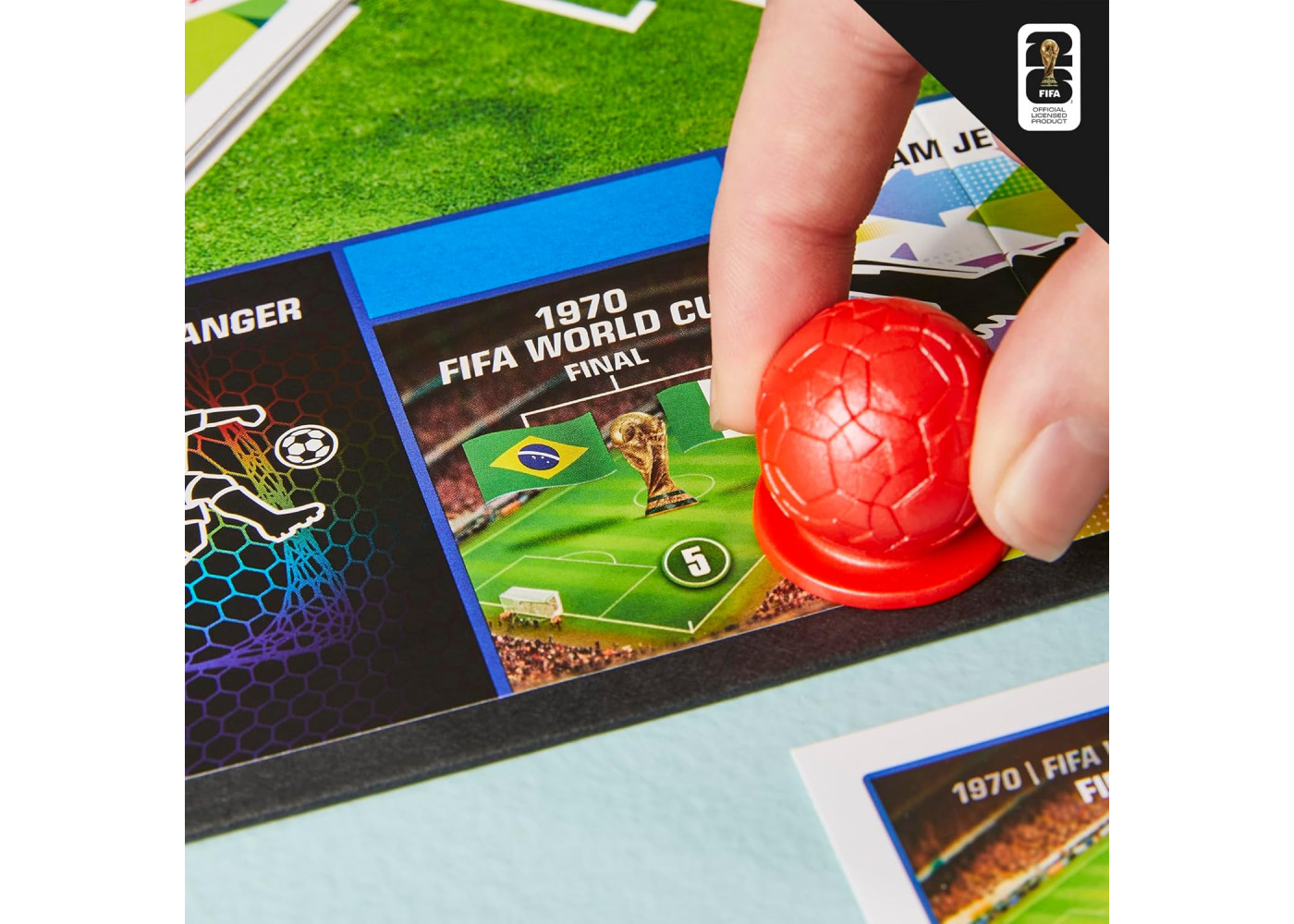 Монополія Чемпіонату Світу з Футболу Monopoly Panini Prizm FIFA World Cup Hasbro G2633