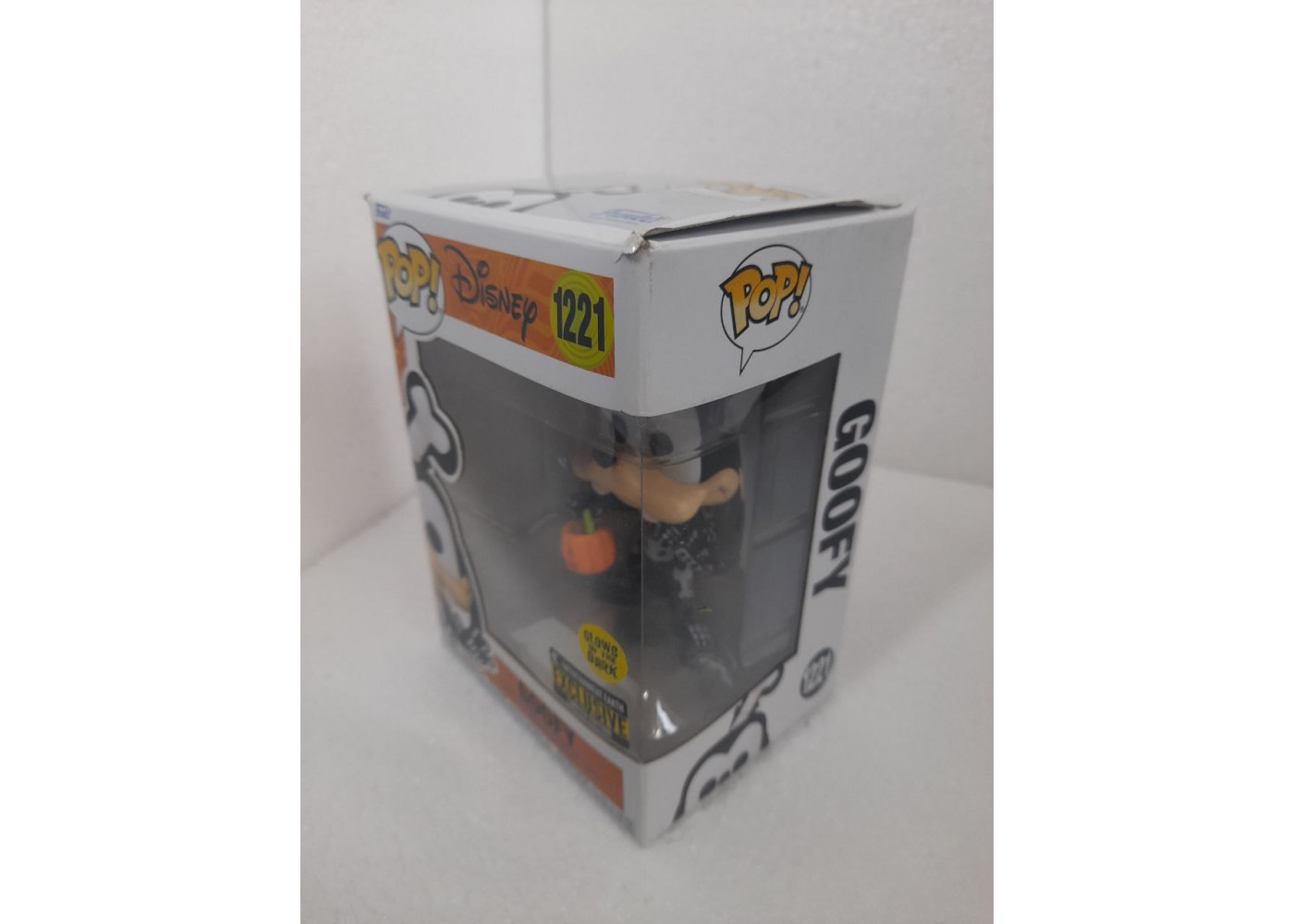 Фігурка Фанко (Уцінка) Гуфі Дісней №1221 Disney Goofy Glow in The Dark Exclusive Funko BEX64910