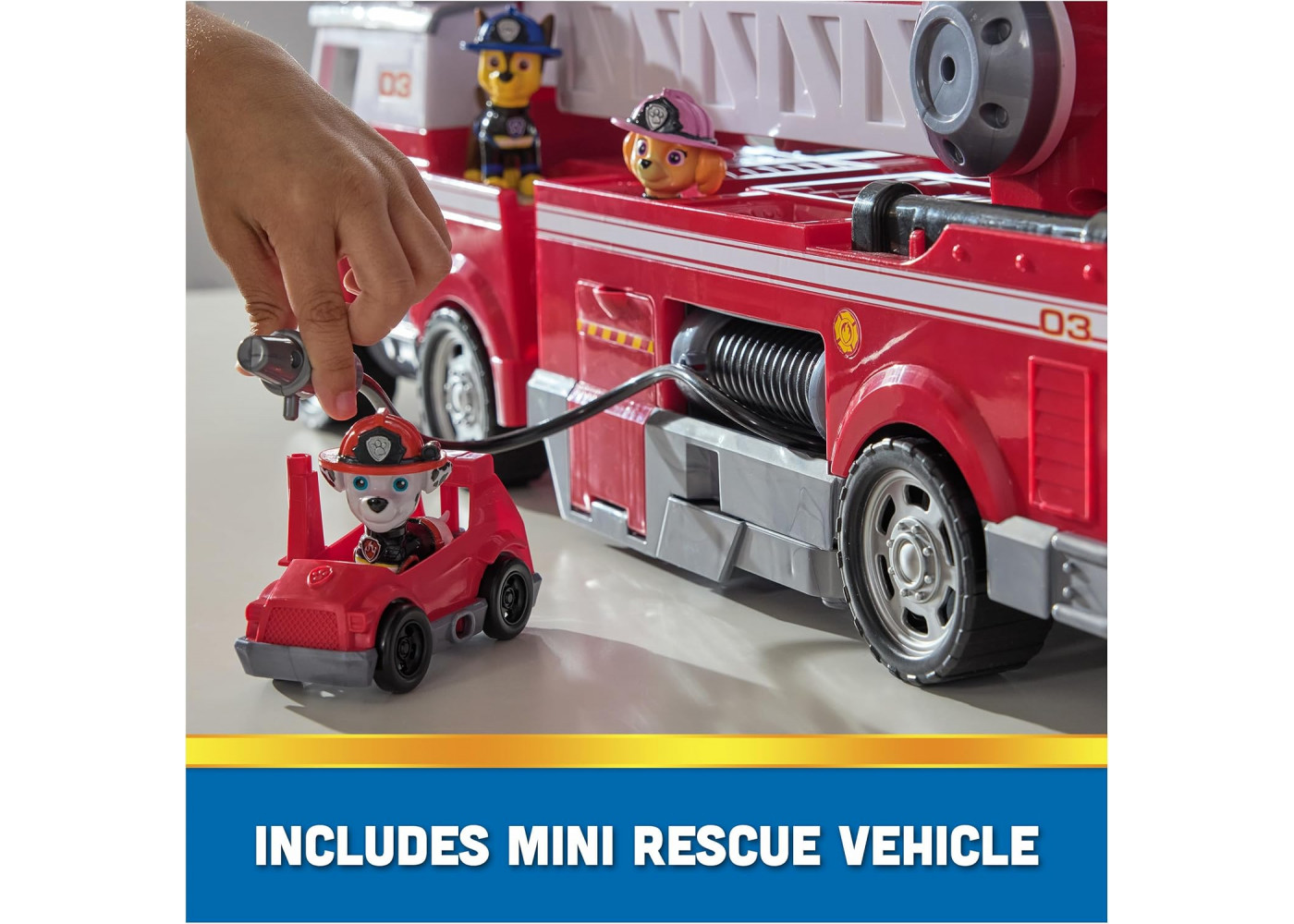 Пожарная машина Щенячий патруль с фигурками Чейза, Маршалла и Скай Paw Patrol Fire Truck Spin Master 6071250