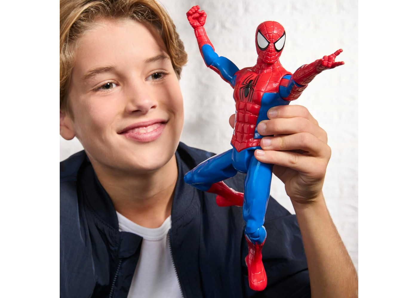 Фігурка Людина Павук 30 см Marvel Spider Man Titan Series Hasbro G2715