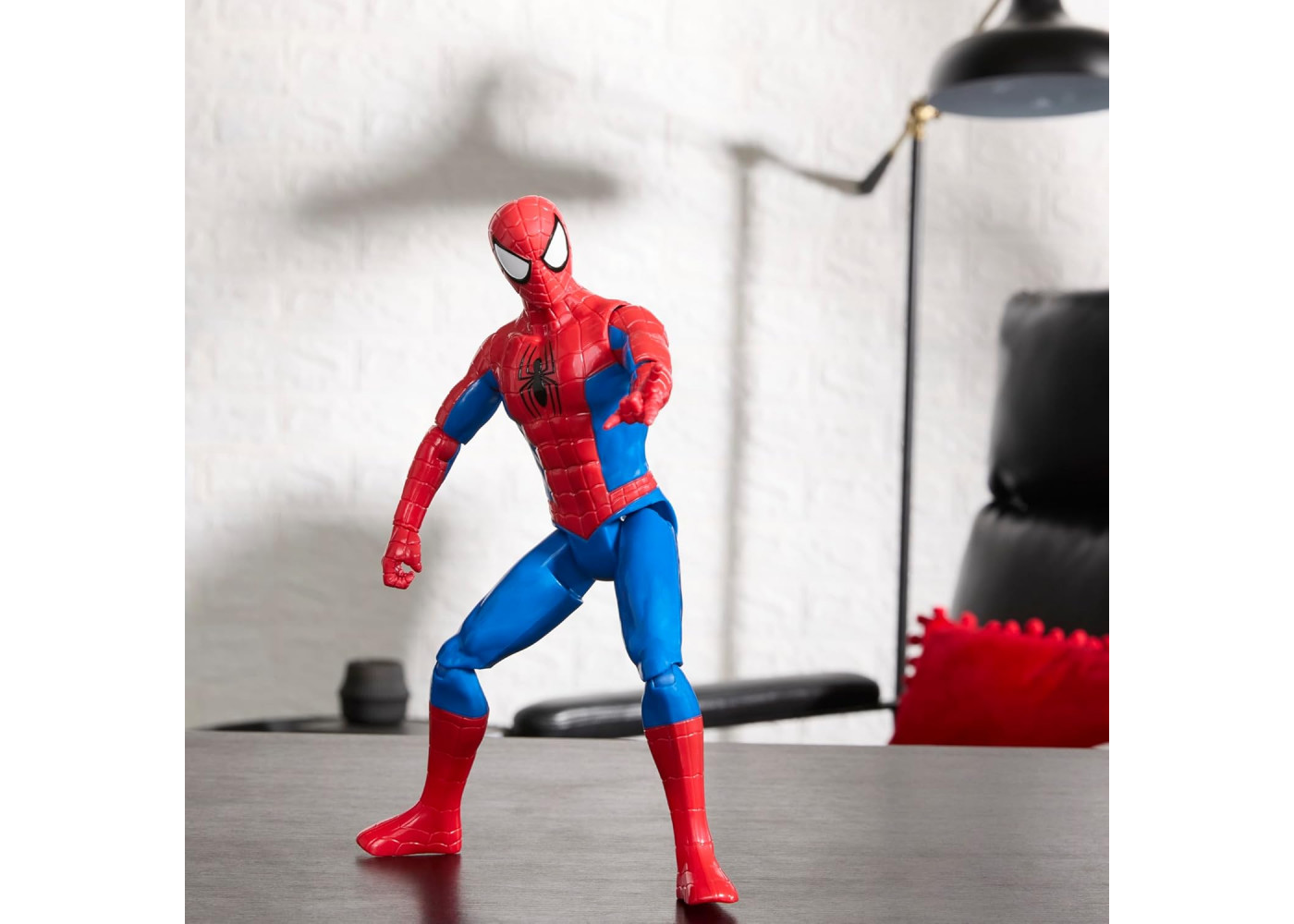 Фігурка Людина Павук 30 см Marvel Spider Man Titan Series Hasbro G2715