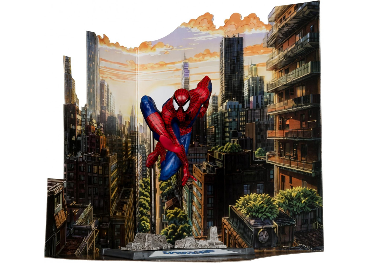 Фигурка Человек Паук со Сценой и Комиксом 1:10 Marvel Spider-Man with Scene Comic McFarlane 14764