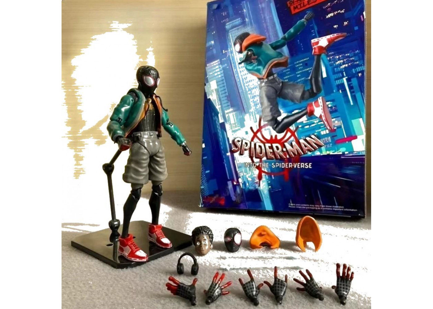 Фигурка Майлз Моралес Человек-Паук с Аксессуарами Spider-Man Miles Morales Marvel 360822