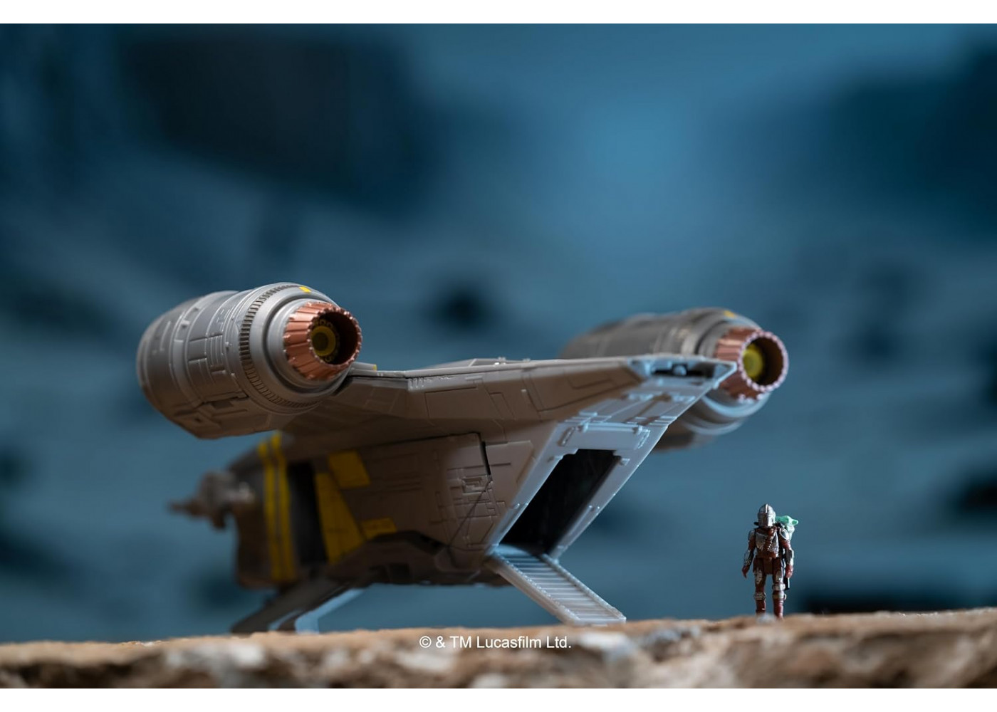 Космический Корабль с Мандалорцем и Грогу Star Wars Micro Galaxy Squadron Razor Crest Jazwares J0543