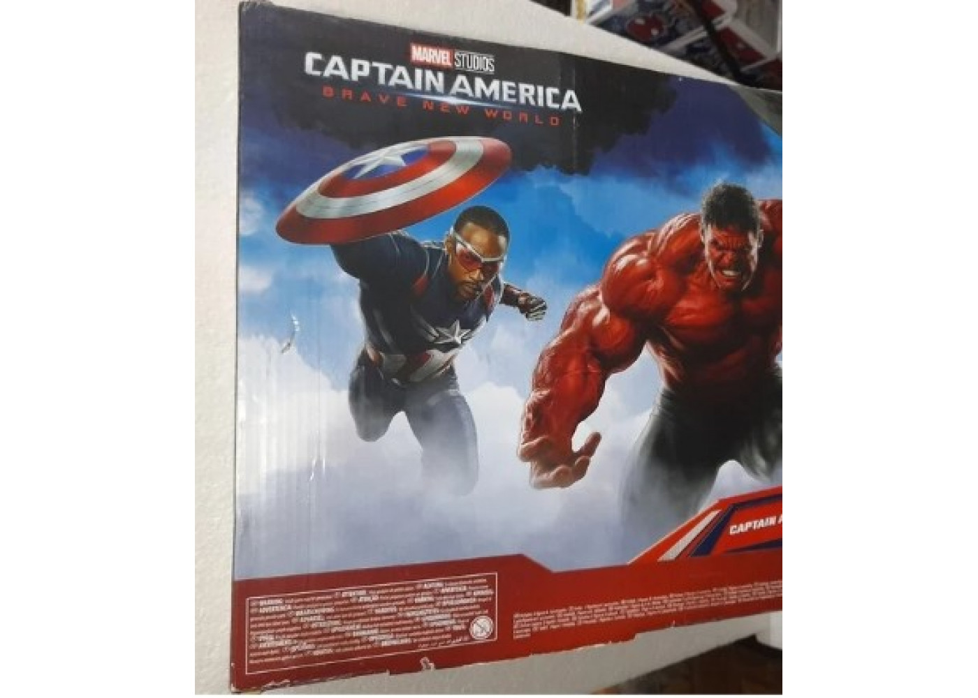 Набір Фігурок 30 см (Уцінка) Капітан Америка Сокіл та Червоний Халк Titan Hero Marvel Avengers Hasbro BF9295