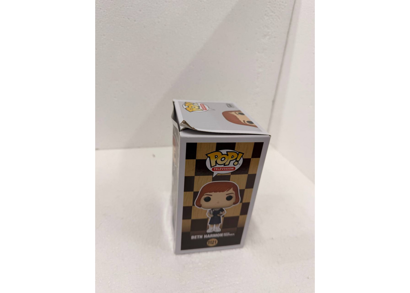 Фигурка Фанко Бет Хармон Ход Королевы (Уценка) №1121 Netflix Queens Gambit Beth Harmon Funko B57690