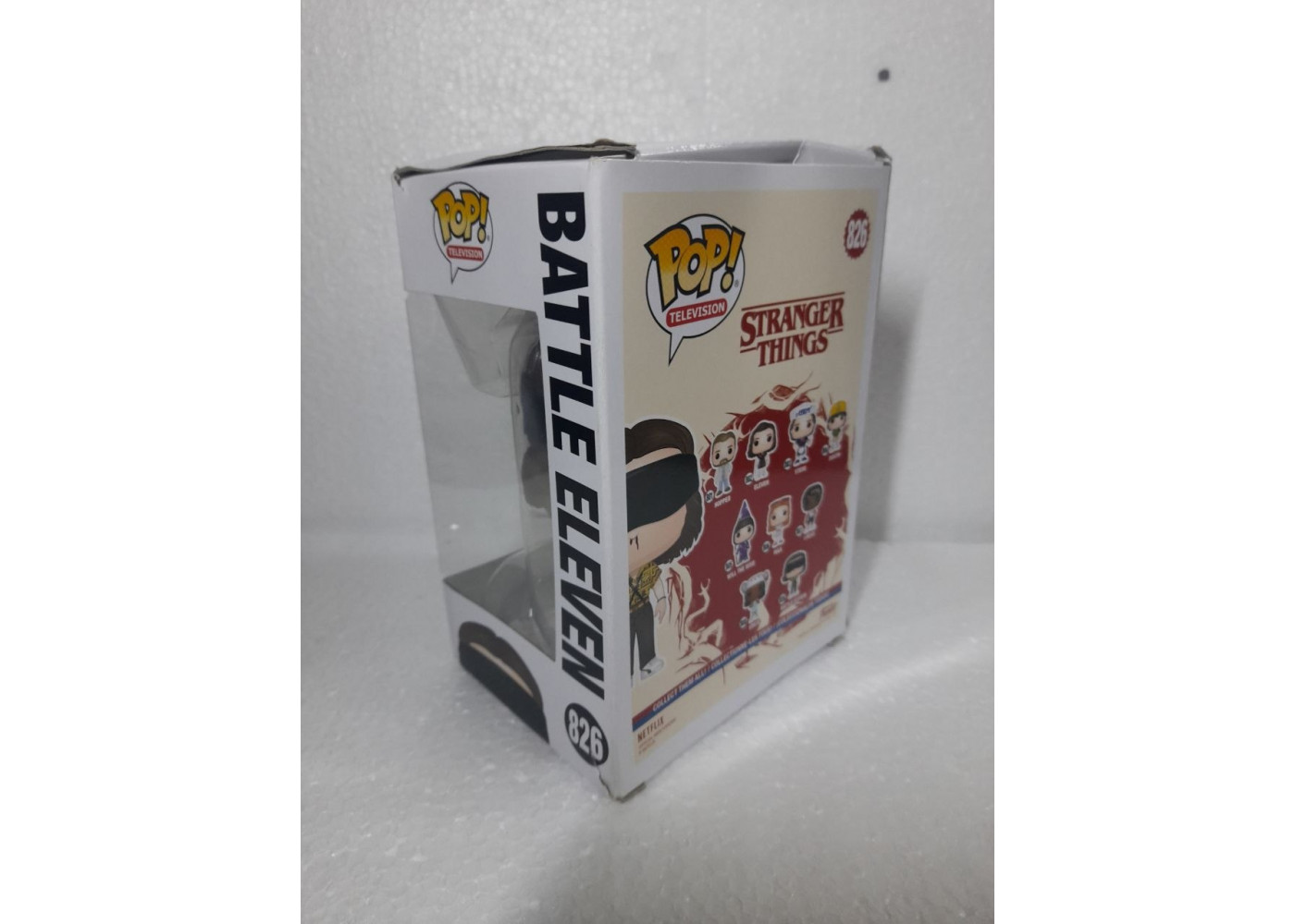 Фігурка Фанко (Уцінка) Одинадцять у Бою Дивні Дива №826 Stranger Things Battle Eleven Funko B39367