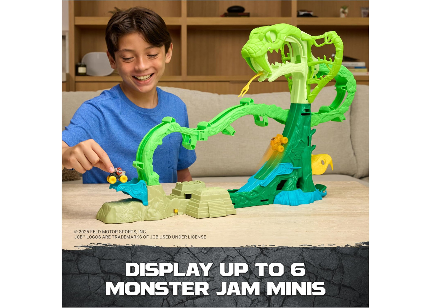 Игровой Набор Монстер Джем 2 Машинки 1:87 и Пусковая Установка Cobra’s Crazy Escape Spin Maste 6075204