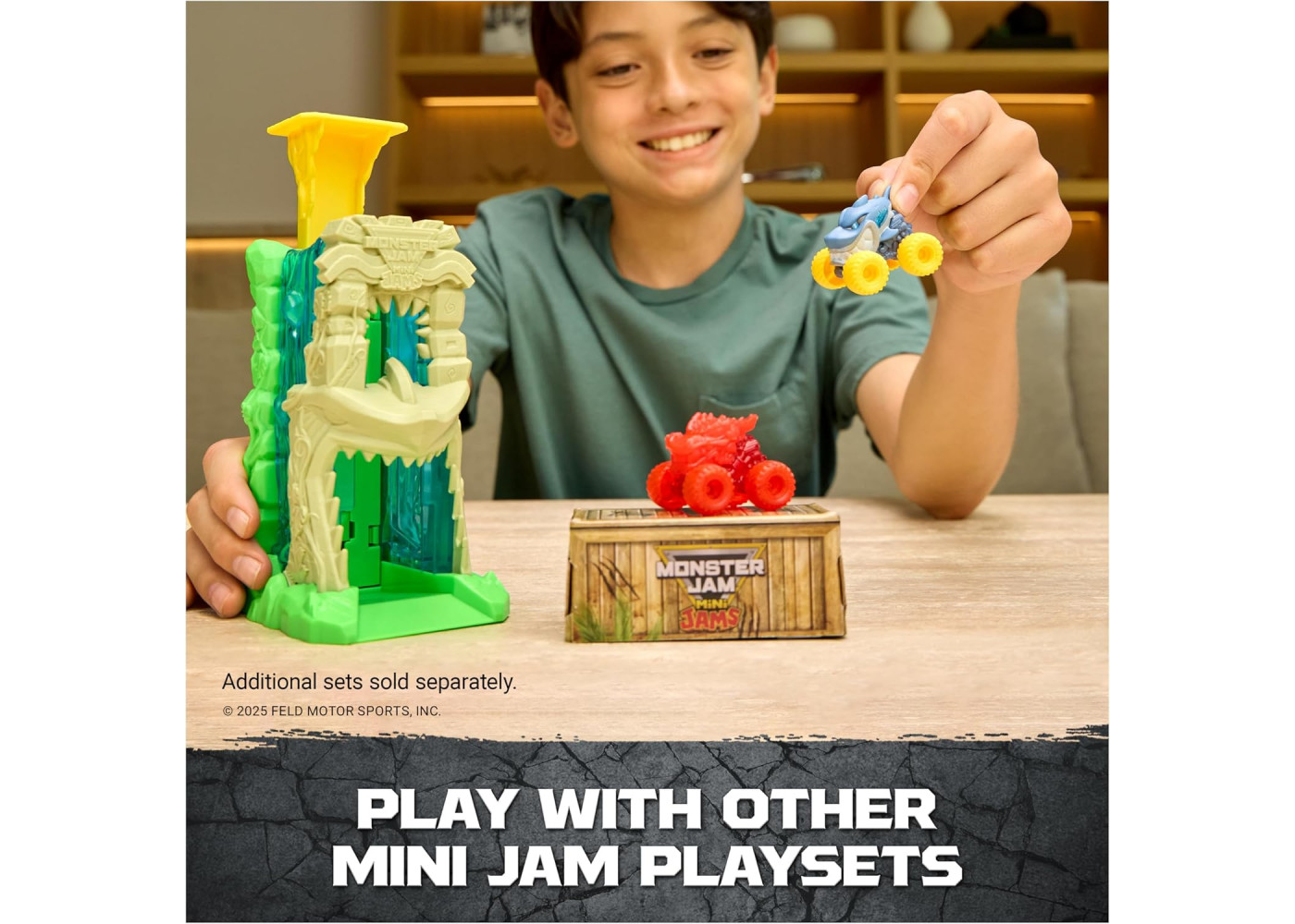 Игровой Набор Монстер Джем 2 Машинки 1:87 и Пусковая Установка Cobra’s Crazy Escape Spin Maste 6075204