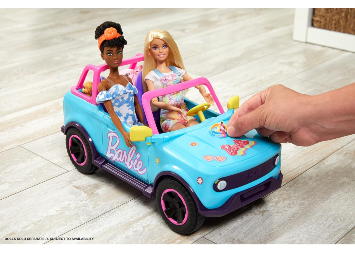 Машинка Хот Вілс Позашляховик для Барбі на пульті 32 см Hot Wheels Barbie RC SUV Remote-Control Mattel HTP53