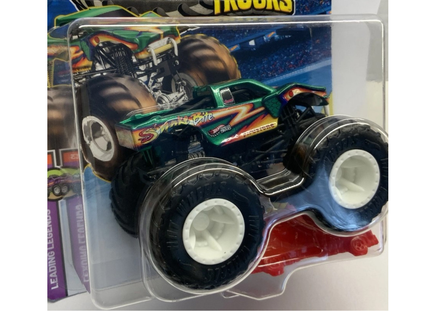 Машинка Хот Вилс Монстр Трак 1:64 Monster Trucks Snake Bite Green Hot Wheels JHY52