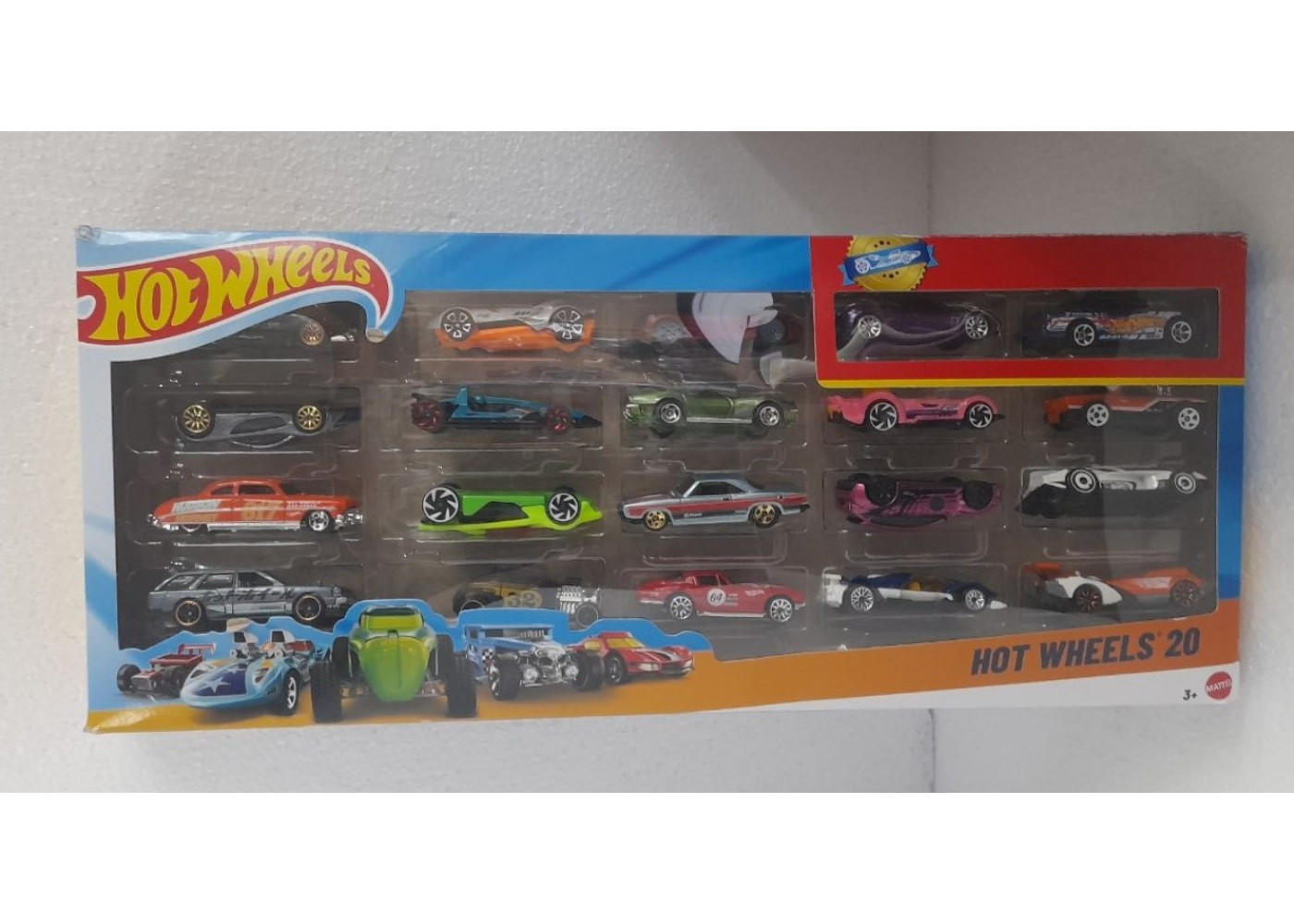 Набор машинок Хот Вилc 20 шт (Уценка) Hot Wheels 20-Car Gift Pack Mattel BH7045