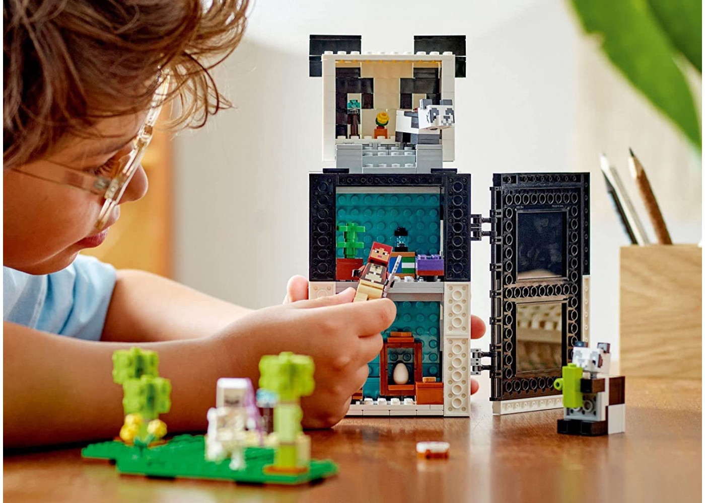 Конструктор Лего Майнкрафт Будинок Панди Lego Minecraft The Panda Haven 21245