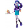 Кукла Монстер Хай Твайла Шкаф с Секретами Monster High Twyla Skulltimate Secrets Mattel HYT74