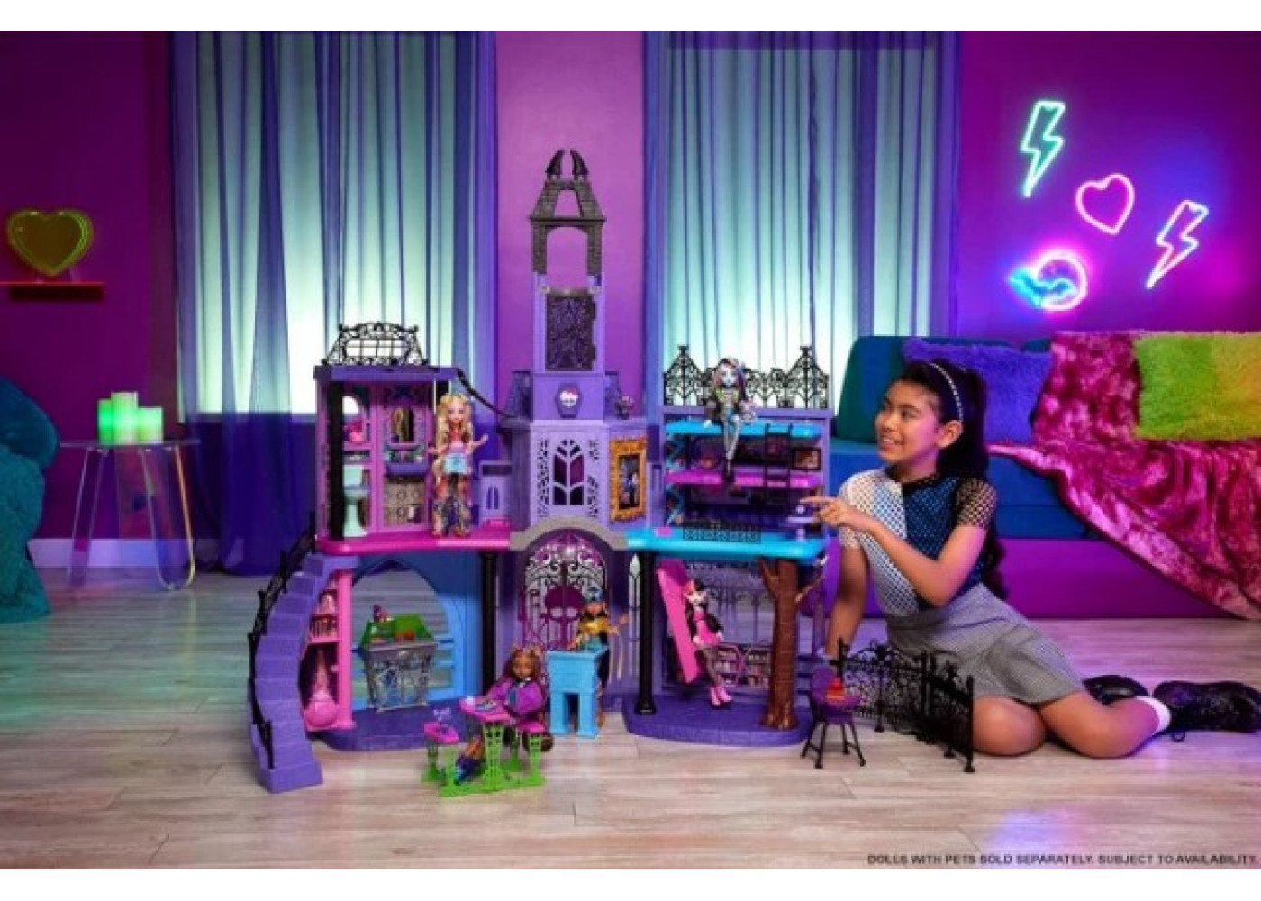 Монстер Хай Школа (Без Лестницы) для Кукол 7 Зон Monster High Haunted High School Doll Mattel BHLP88