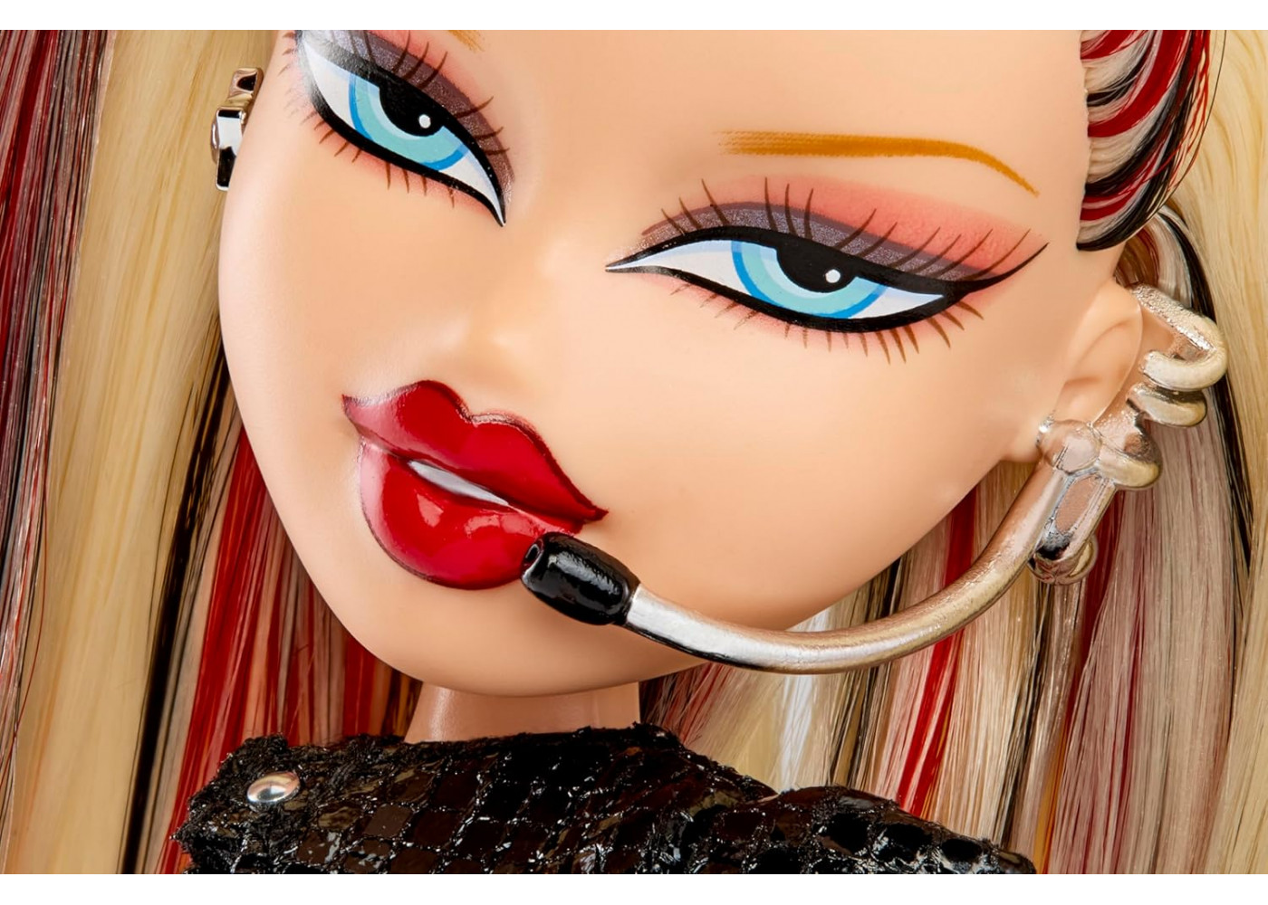 Лялька Братц Хлоя Поп-Зірка Bratz Cloe Pop Starz and Charm MGA 595960