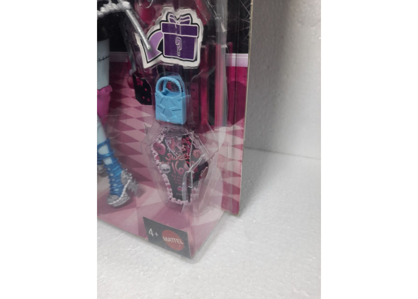 Лялька Монстер Хай Френкі (Уцінка) Солодкий День Народження Monster High Frankie Stein Birthday Mattel BJBG75