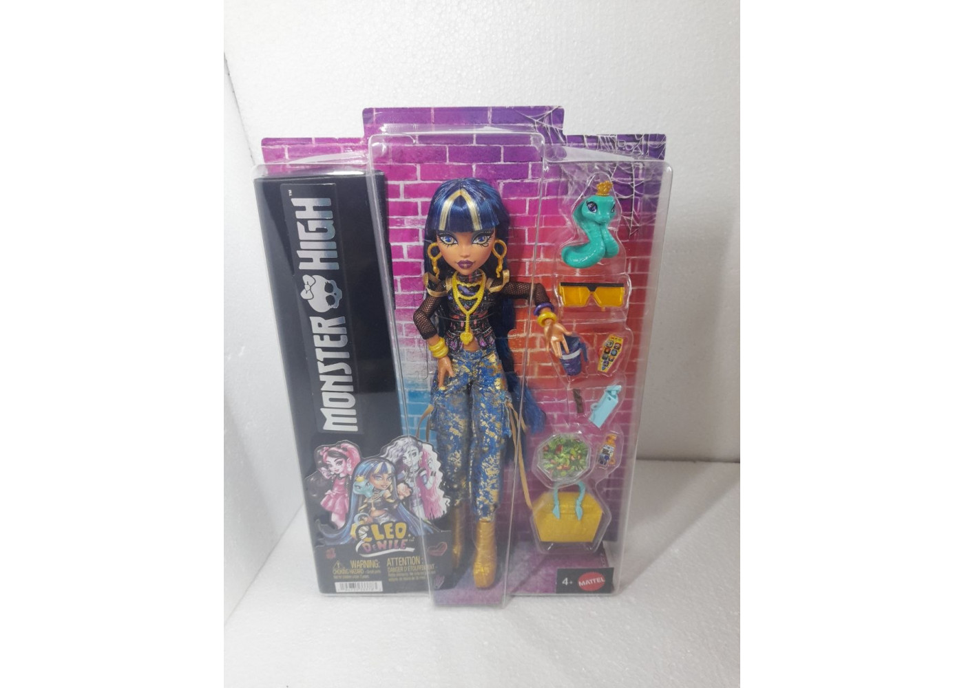 Лялька Монстер Хай (Уцінка) Клео Де Ніл Monster High Cleo De Nile Mattel BJHK32