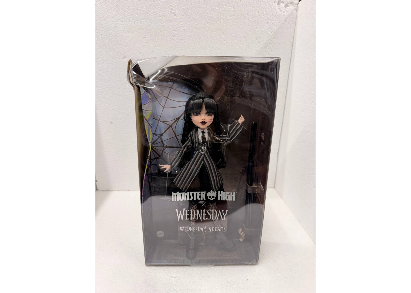 Кукла Монстер Хай Венсдей Аддамс (Уценка) Monster High Wednesday Addams Mattel BHXJ04