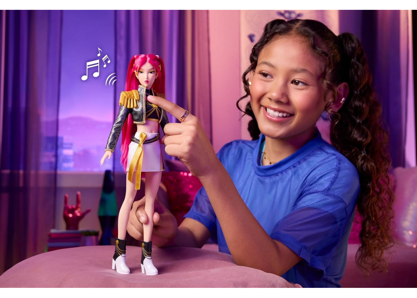 Співоча Лялька Міра Мисливці на Демонів K-Pop Demon Hunters Huntr X Mira Golden Mattel JRN41