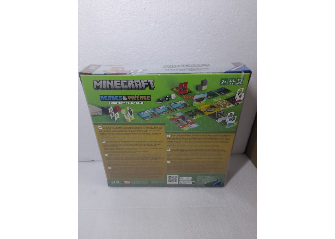 Настольная Игра Майнкрафт (Уценка) Герои Деревни Heroes of the Village Minecraft Ravensburger B20914