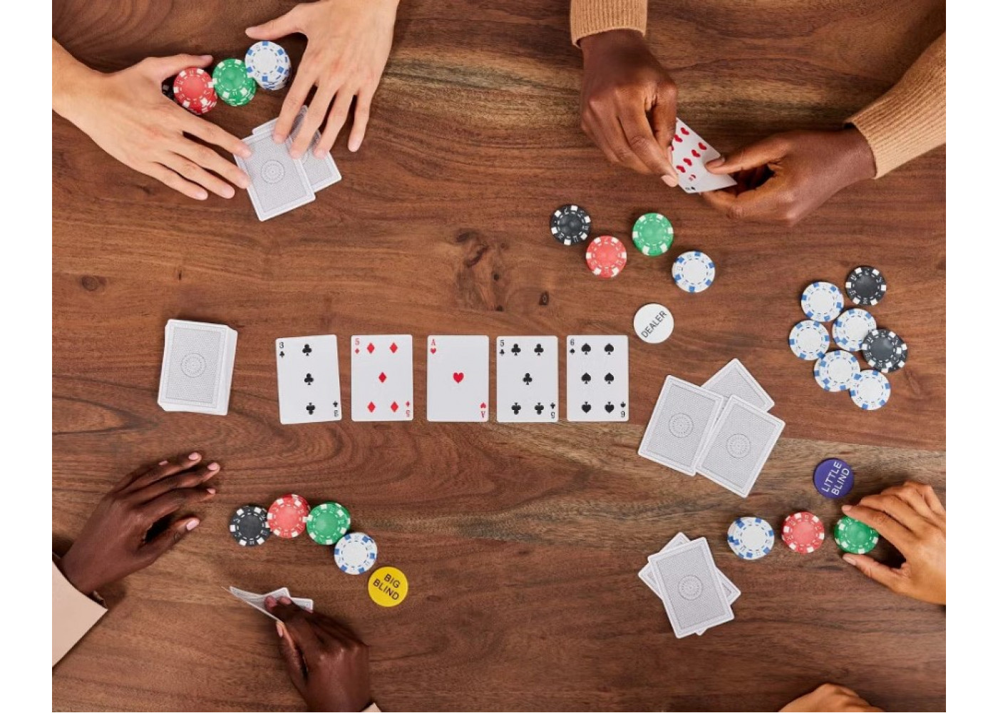 Набір для Покеру 400 Фішок з Металевим Кейсом Professional Poker Set Game Gallery Spin Master 6069178