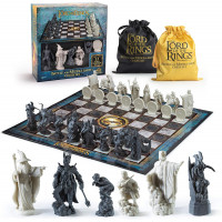 Шахи (Уцінка) Володар Перснів The Lord of The Rings Chess Set The Noble Collection BNN2174