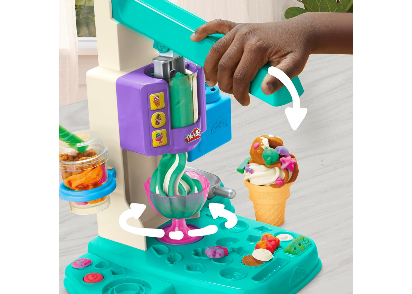 Ігровий Набір для Ліплення Плей До Райдужний Вихор Морозива Play-Doh Rainbow Swirl Ice Cream Hasbro G0028