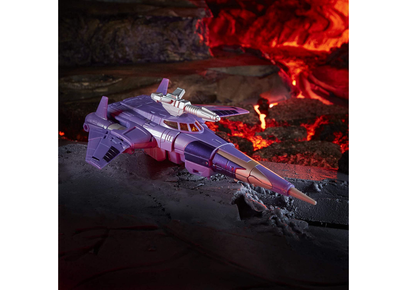 Трансформер Циклонус Война за Кибертрон Королевство Transformers WFC-K9 Cyclonus Hasbro F0692