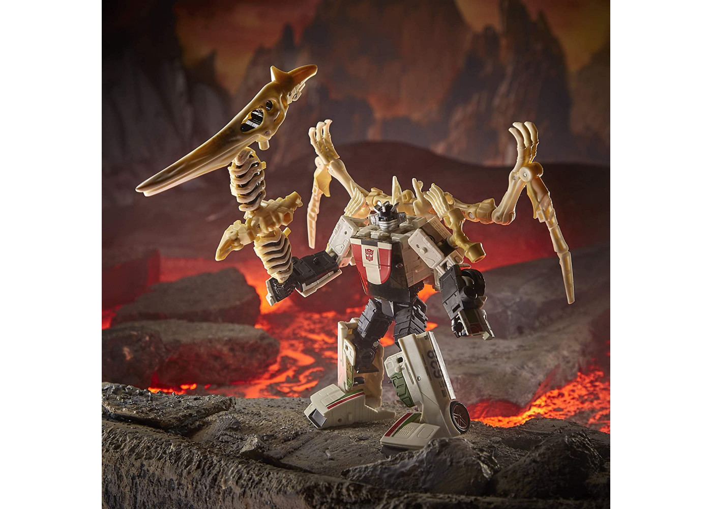 Трансформер Вилджек Transformers Generations War for Cybertron Kingdom Deluxe WFC-K24 Wheeljack Hasbro F0678