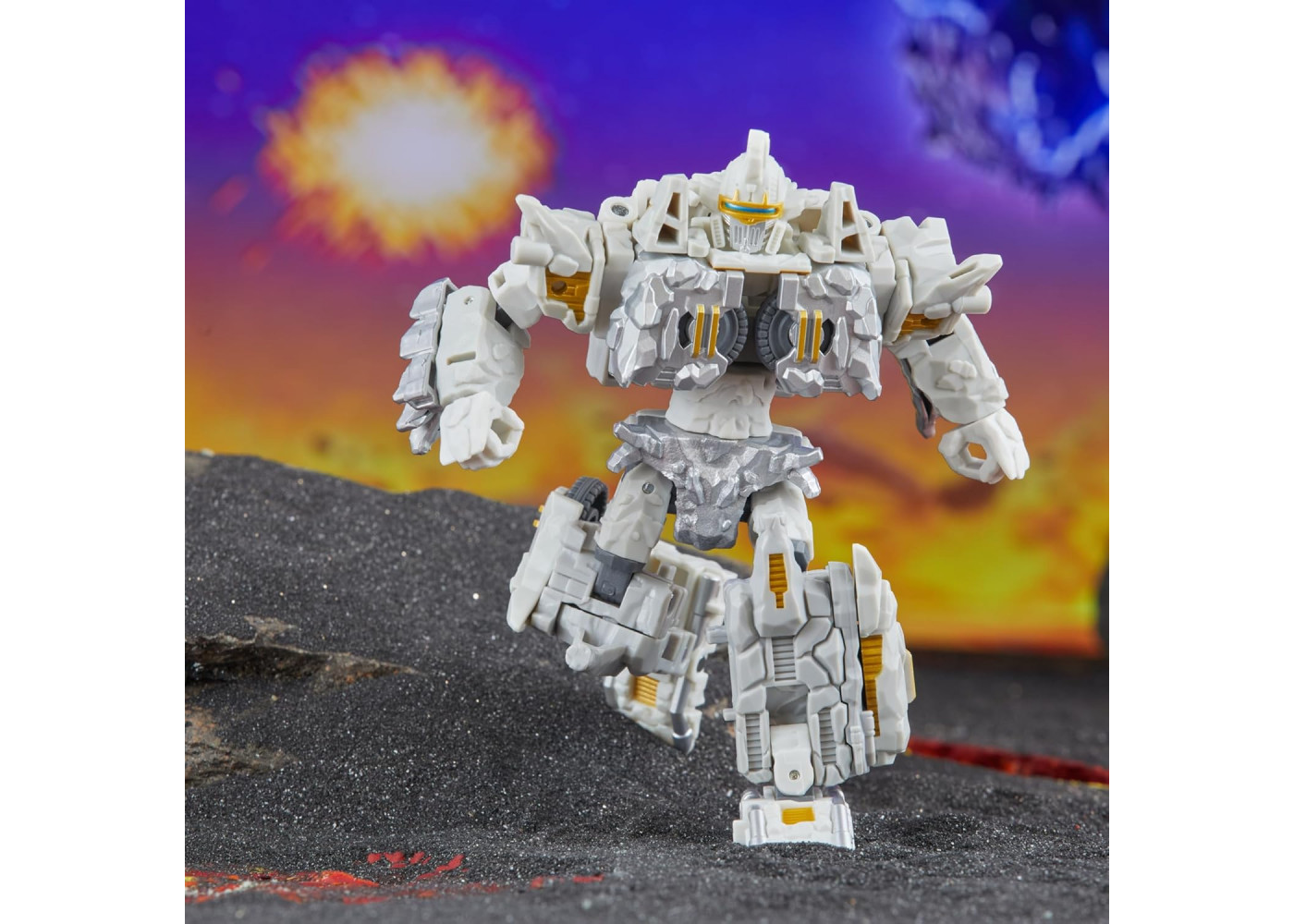 Трансформер Нуклеос Спадщина Transformers Legacy United Deluxe Class Nucleous Hasbro F8533
