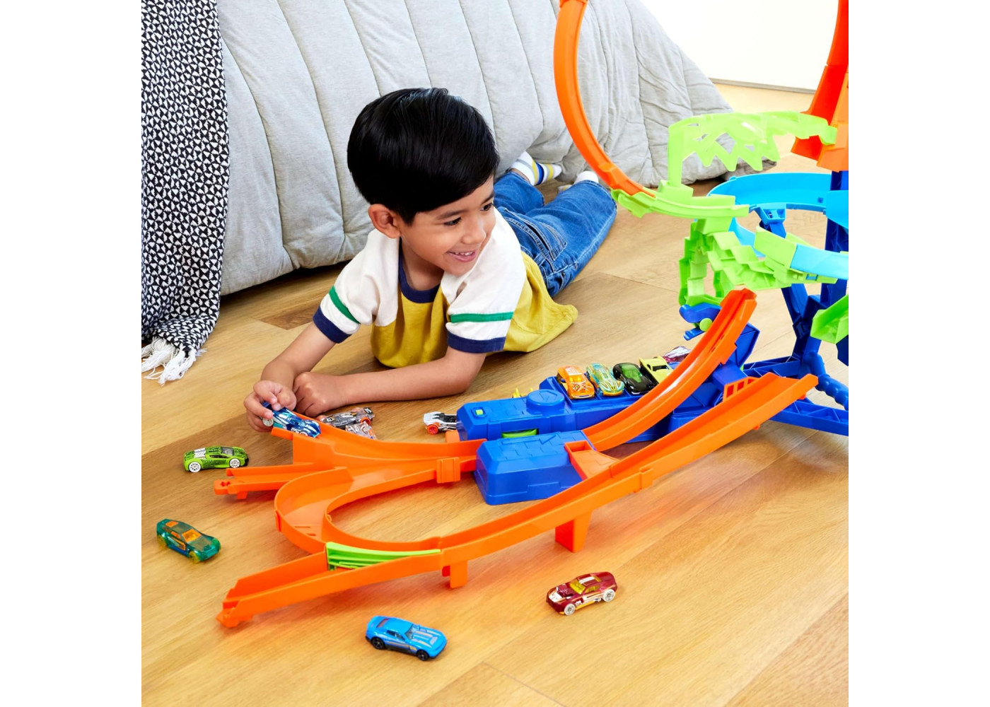 Трек Хот Вилс Моторизированный Воздушное Столкновение Hot Wheels Mid Air Multi Crash Mattel JKJ78