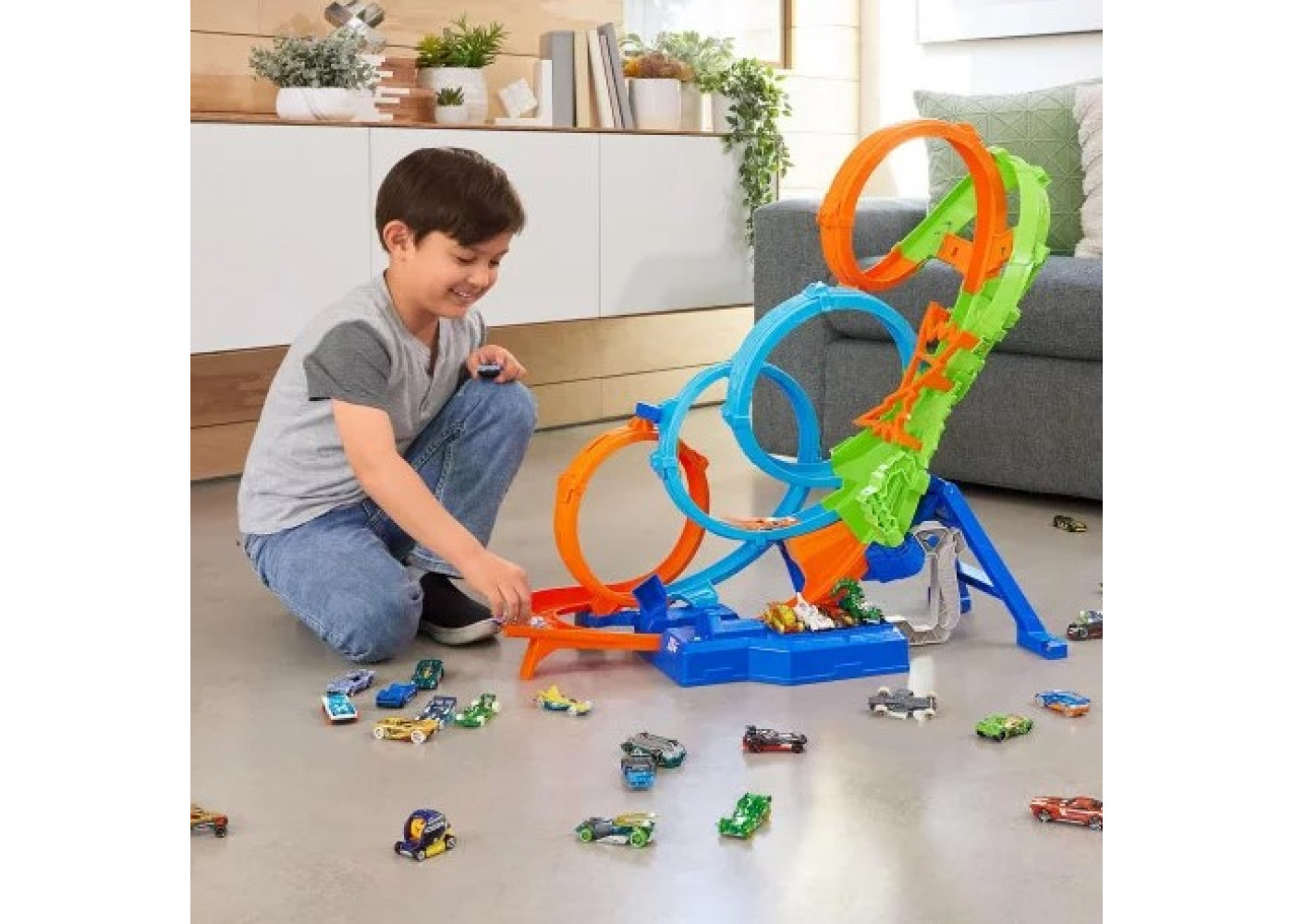 Трек Хот Вілс Божевільні Віражі та Петлі Hot Wheels Track with 4 Loops Crash Zone Booster Mattel HXT06-02