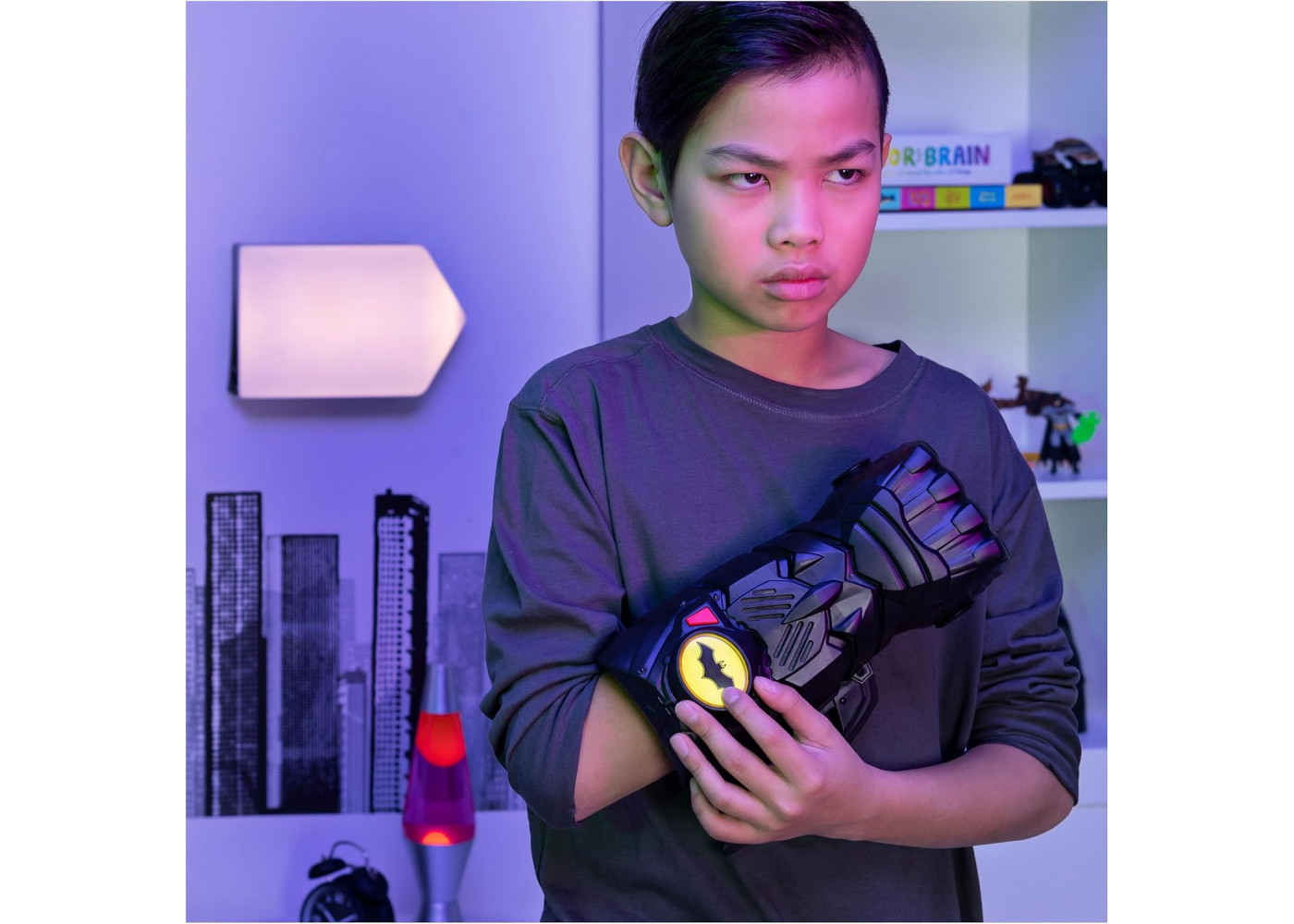 Интерактивная Перчатка Бэтмена с Подсветкой и Звуками DC Batman Gauntlet Spin Master 6056811