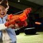 Арбалет Разбойника Майнкрафт Minecraft Nerf Pillager's Crossbow Dart Blaster Hasbro G0315