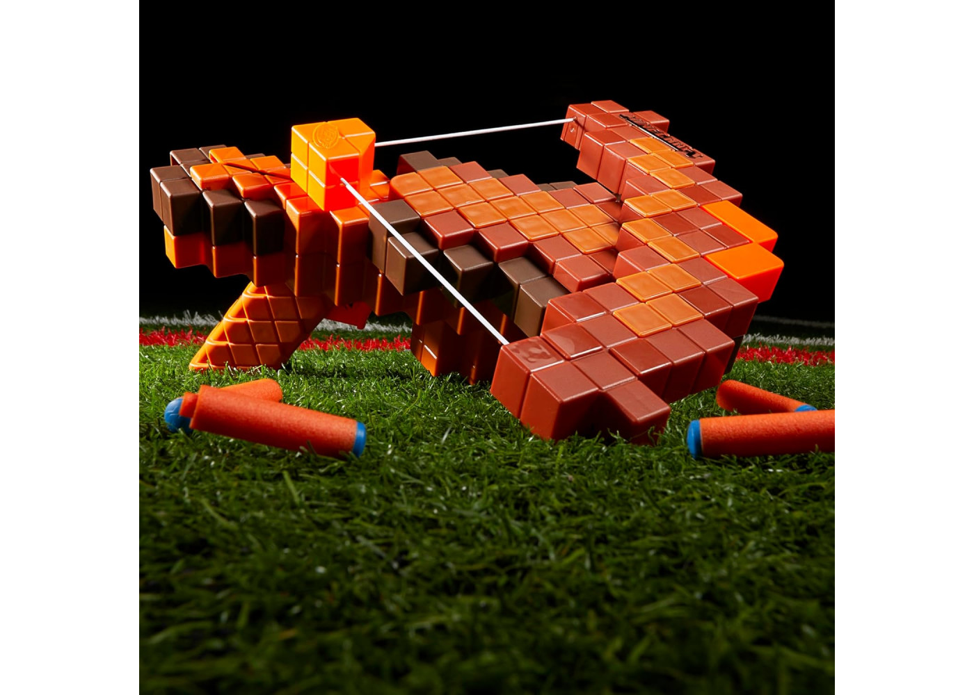 Арбалет Разбойника Майнкрафт Minecraft Nerf Pillager's Crossbow Dart Blaster Hasbro G0315