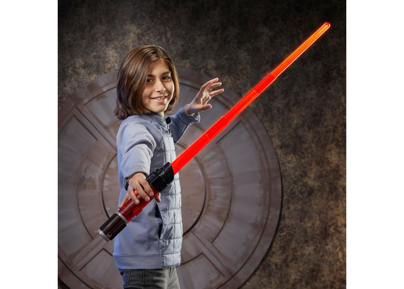 Световой Меч Дарт Вейдер звуки свет Star Wars Lightsaber Forge Kyber Core Darth Vader Hasbro F9971